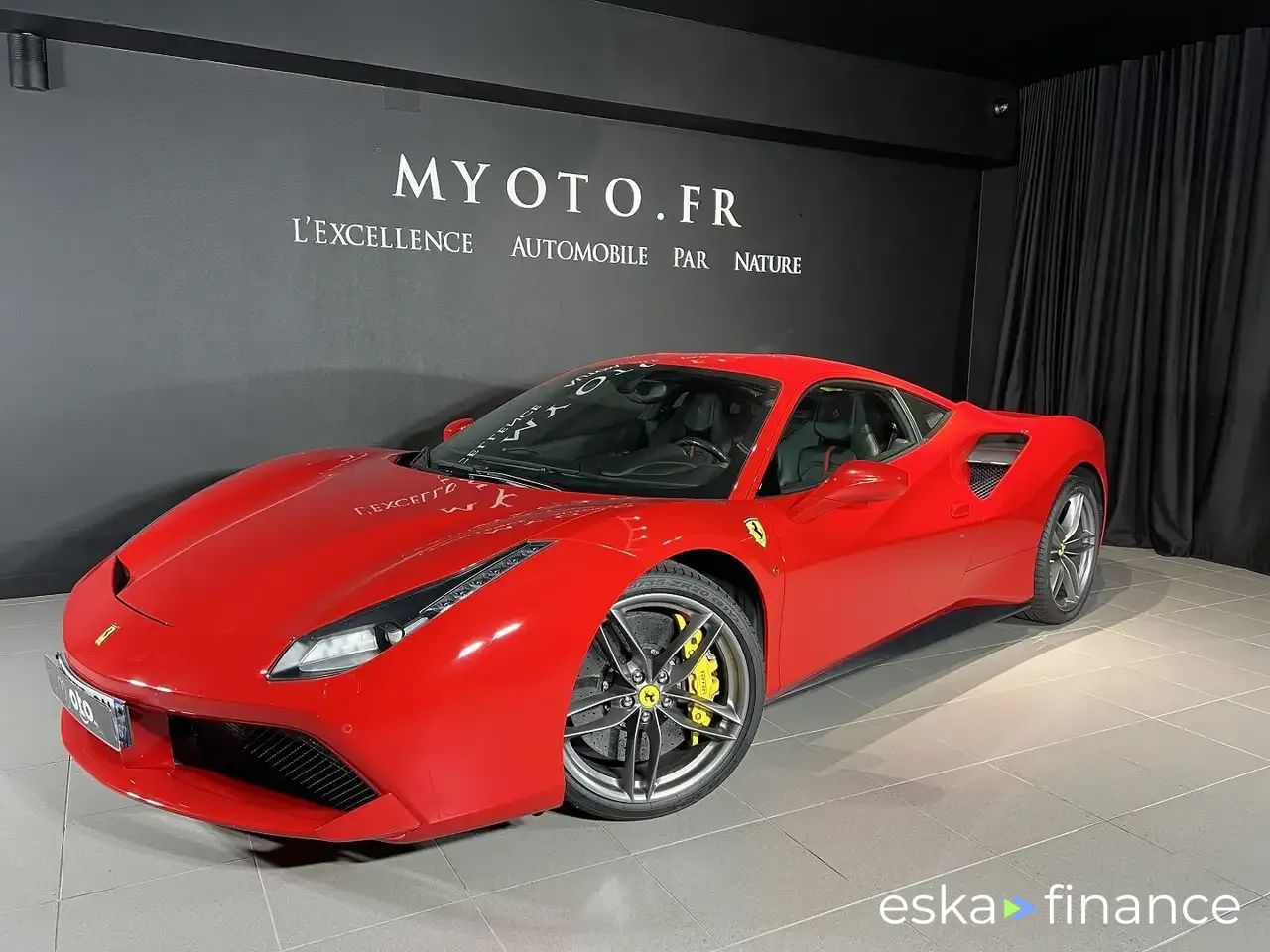 Leasing Coupe Ferrari 488 2016