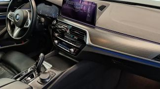 Lízing Sedan BMW 545 2021