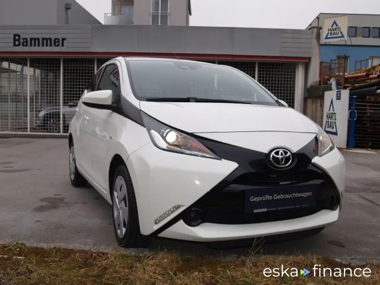 Leasing Hatchback Toyota AYGO 2017