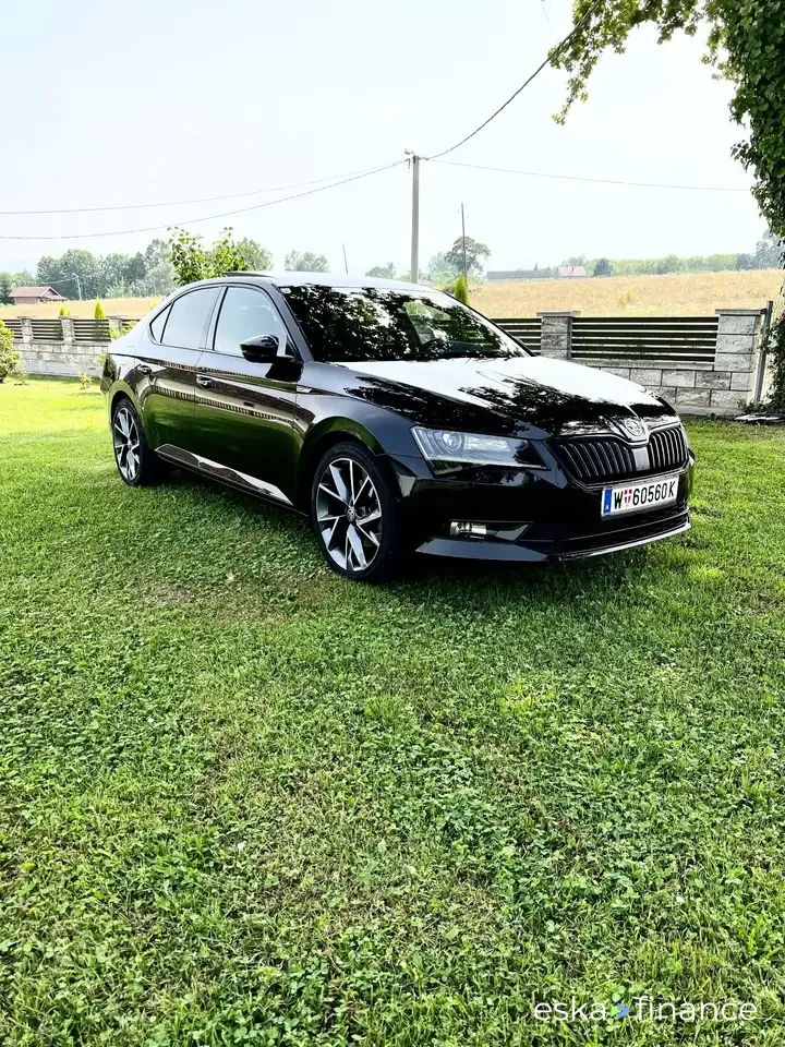 Lízing Sedan Skoda Superb 2017