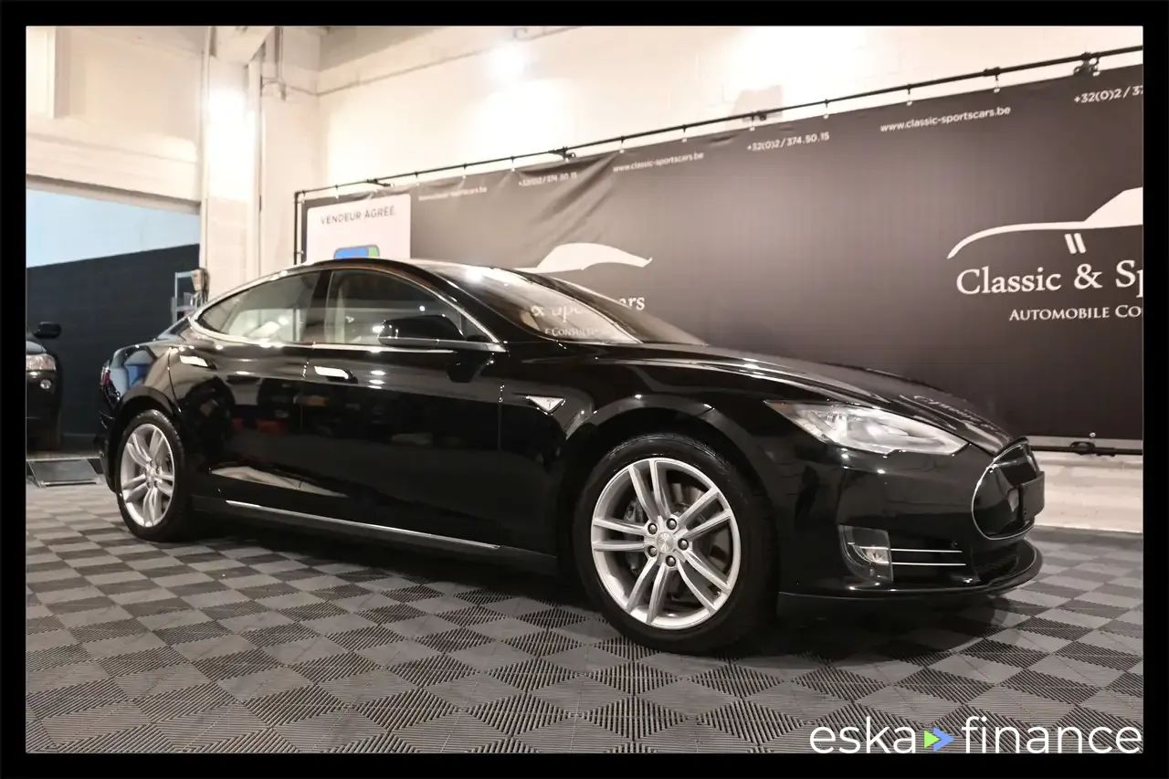 Finansowanie Sedan Tesla Model S 2014