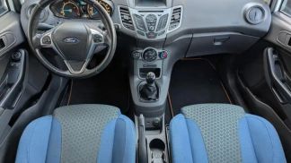 Lízing Sedan Ford Fiesta 2016