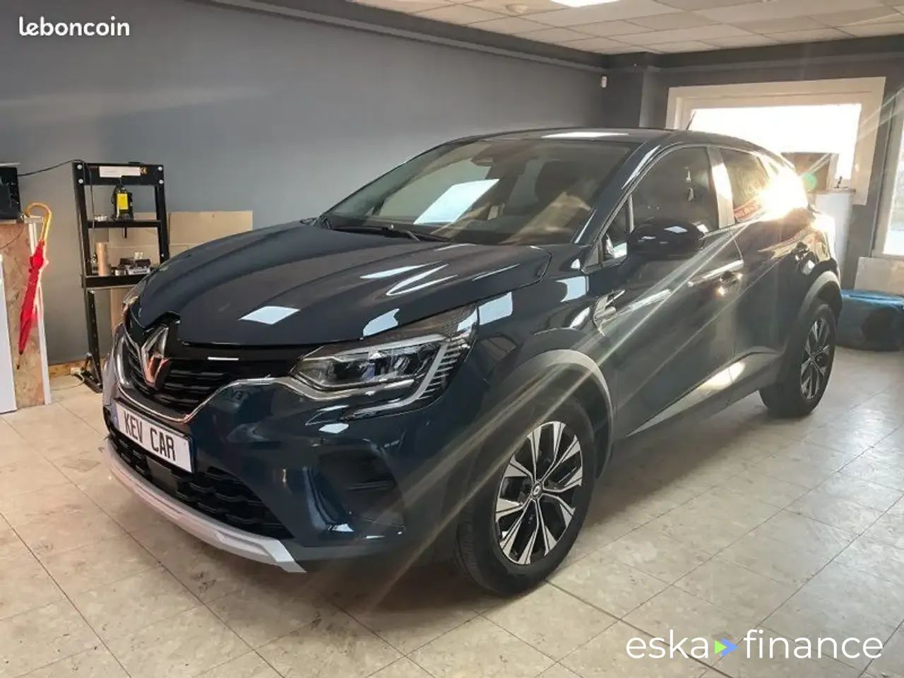 Lízing Hatchback Renault Captur 2024