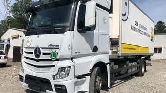 Leasing Special truck Mercedes-Benz 1842 2012