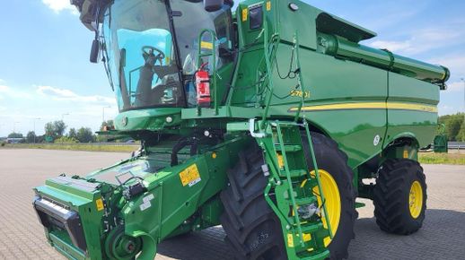 John Deere S780i 2024
