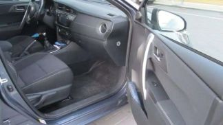 Lízing Hatchback Toyota Auris 2015