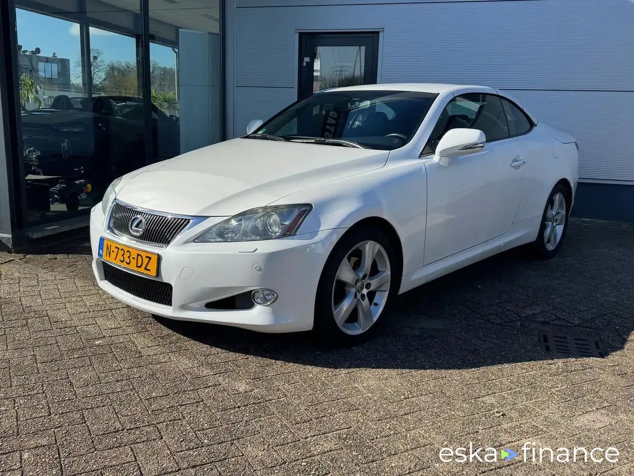 Lízing Kabriolet Lexus IS 250 2010