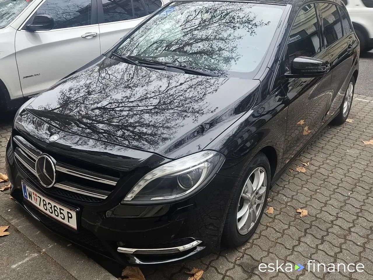 Leasing Wagon MERCEDES B 180 2014