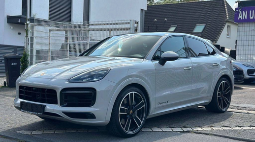 Porsche CAYENNE COUPE 2020