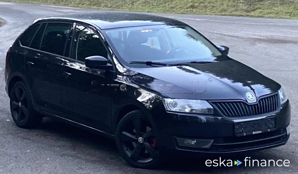 Lízing Hatchback Skoda RAPID SPACEBACK 2014