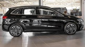 Finansowanie Sedan MERCEDES B 250 2024