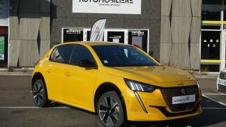 Lízing Hatchback Peugeot E-208 2022