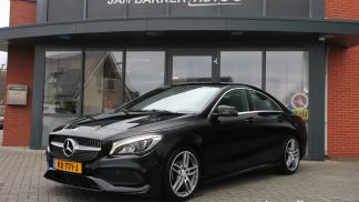 Lízing Sedan MERCEDES CLA 180 2016