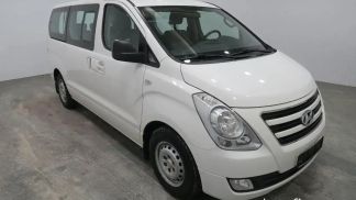 Passenger transport Hyundai H-1 2017