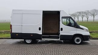 Leasing Van Iveco DAILY 35S14 2021