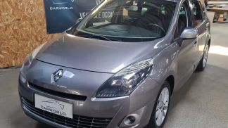 Lízing Hatchback Renault Grand Scenic 2011