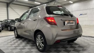 Lízing Sedan Toyota Yaris 2015