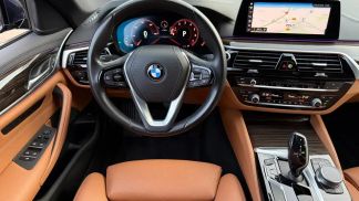 Lízing Sedan BMW 520 2019