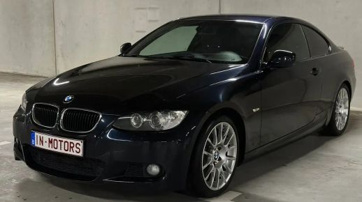 BMW 320 2010