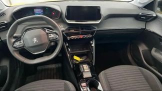 Lízing Sedan Peugeot 208 2022