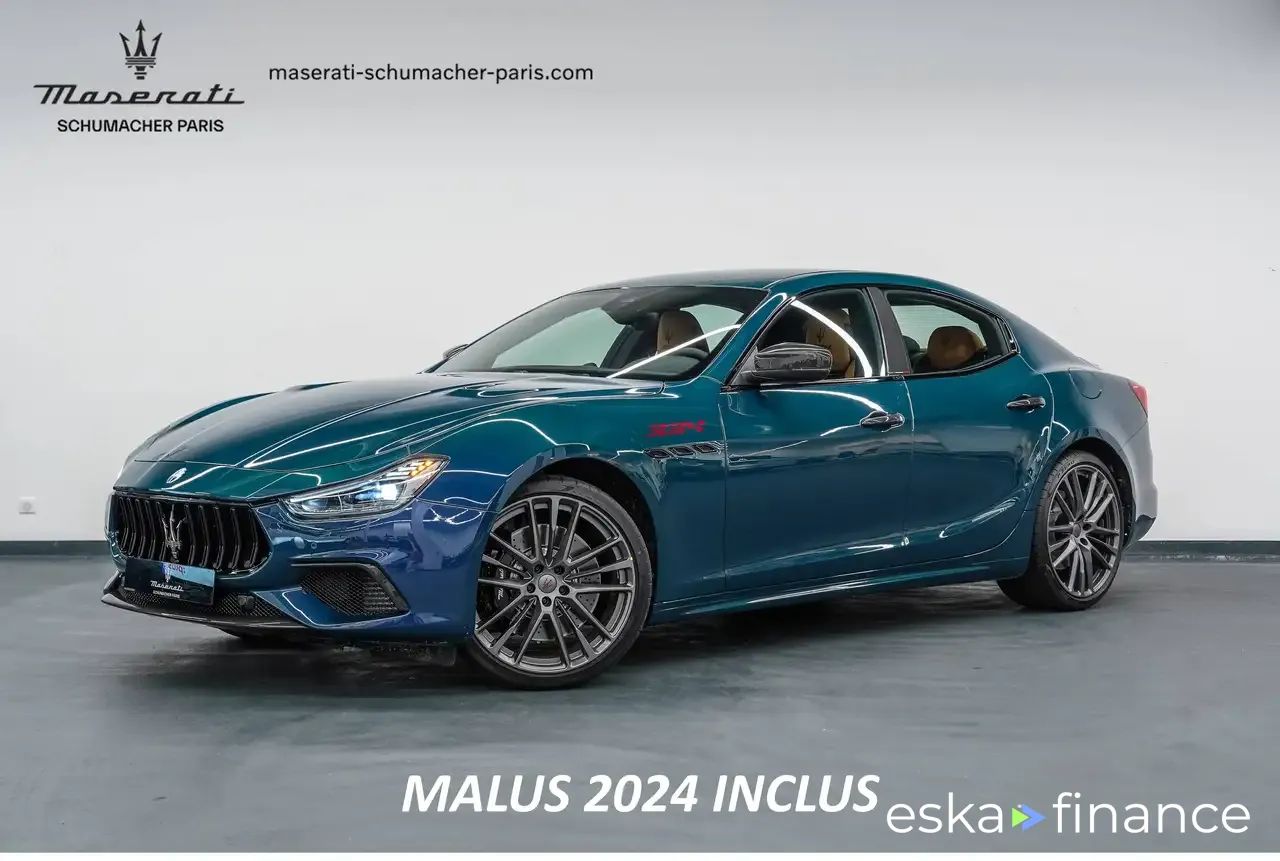Leasing Sedan Maserati Ghibli 2024