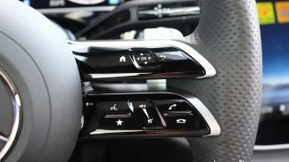 Lízing Sedan MERCEDES E 300 2024