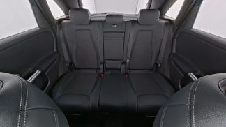 Lízing Hatchback MERCEDES B 250 2022