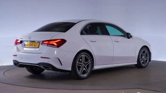 Lízing Sedan MERCEDES A 200 2019