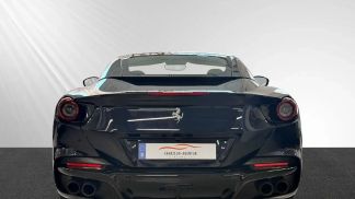Financování Konvertibilní Ferrari Portofino 2021