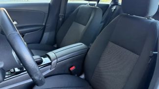 Finansowanie Wóz MERCEDES CLA 180 2021