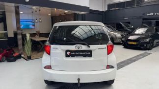 Financování Hatchback Toyota Verso-S 2013