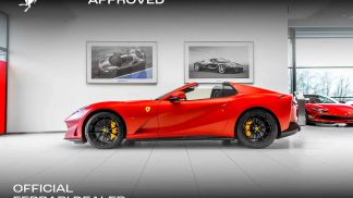 Lízing Kabriolet Ferrari 812 2023