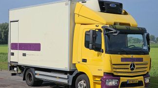 Finansowanie Specjalna ciężarówka Mercedes-Benz ATEGO 824 2015