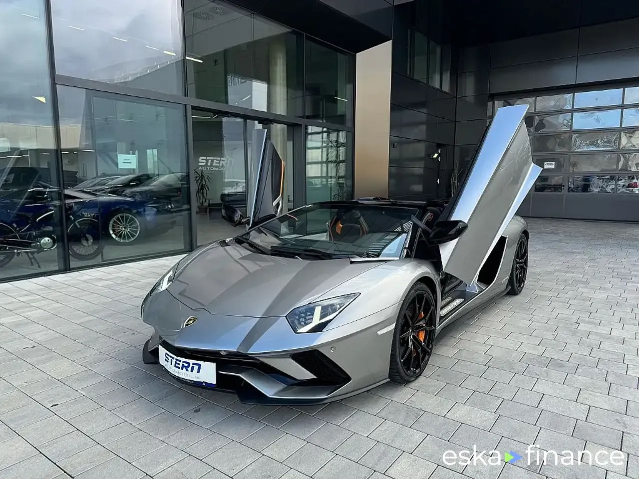 Financování Konvertibilní Lamborghini Aventador 2019