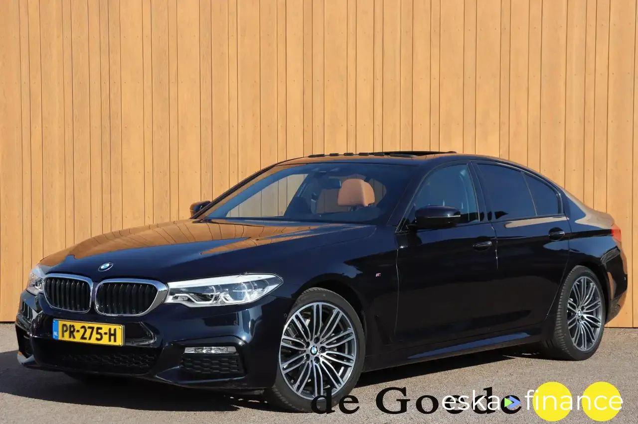 Financování Sedan BMW 520 2017