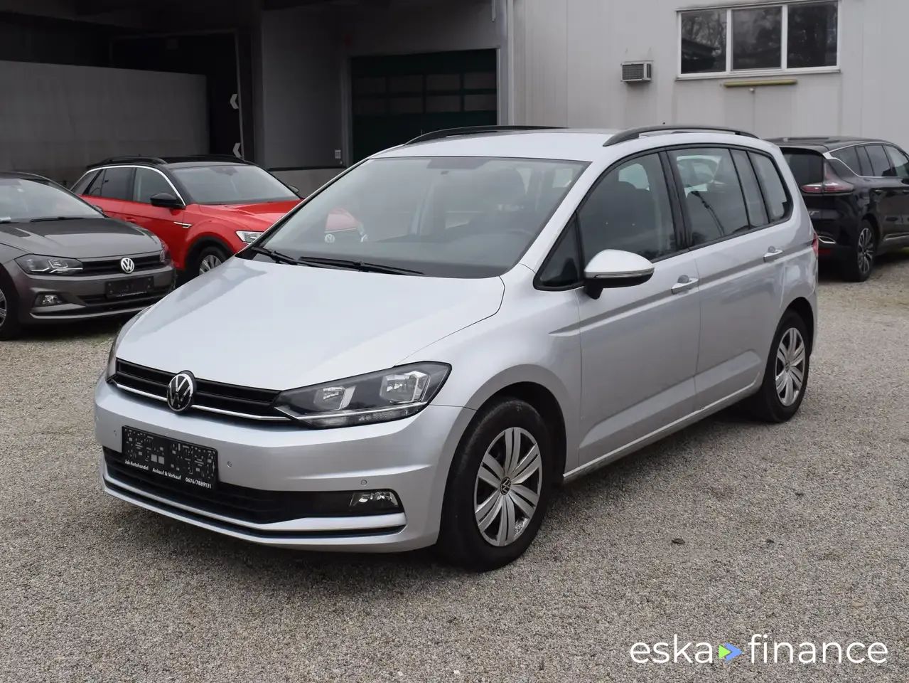 Lízing Hatchback Volkswagen Touran 2021