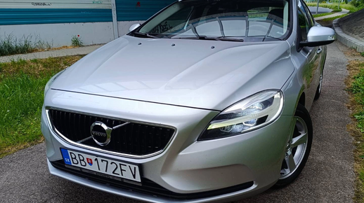 Volvo V40 2017