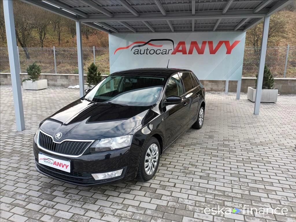 Lízing Hatchback Skoda Rapid 2014