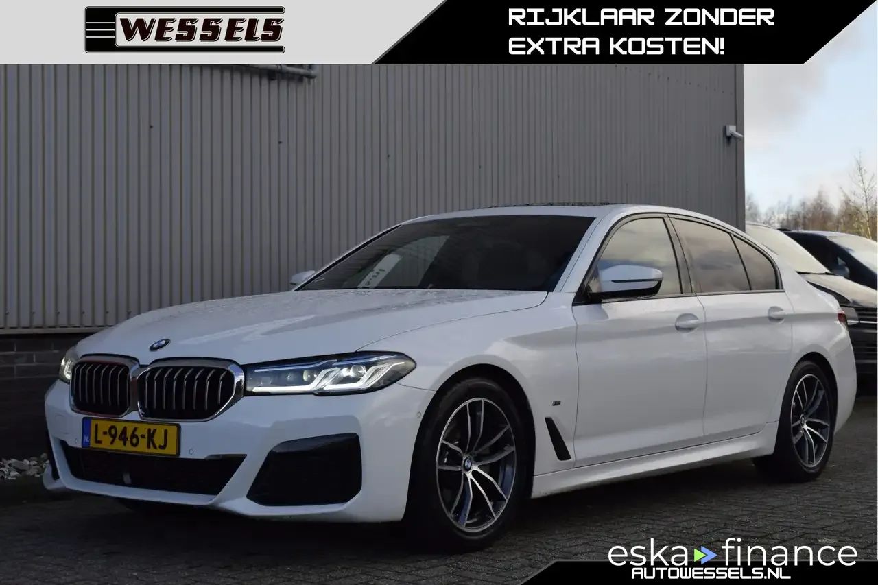 Leasing Sedan BMW 520 2020