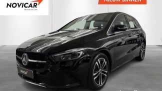 Lízing Hatchback MERCEDES B 180 2023