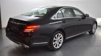 Lízing Sedan MERCEDES E 220 2020