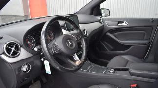 Lízing Hatchback MERCEDES B 200 2015