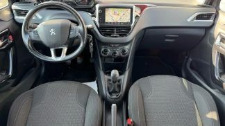 Leasing Hatchback Peugeot 208 2017