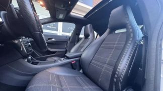 Lízing Sedan MERCEDES CLA 180 2014