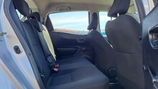 Leasing Hatchback Toyota Yaris 2012