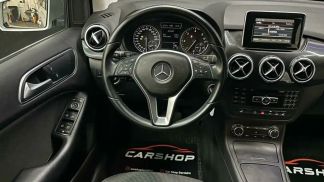 Lízing Hatchback MERCEDES B 180 2012