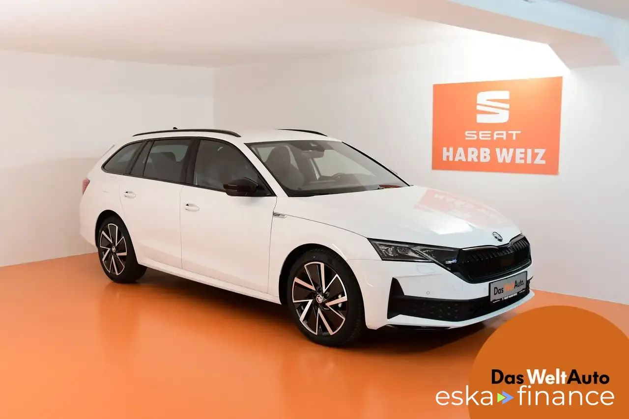 Leasing Wagon Skoda Octavia 2024