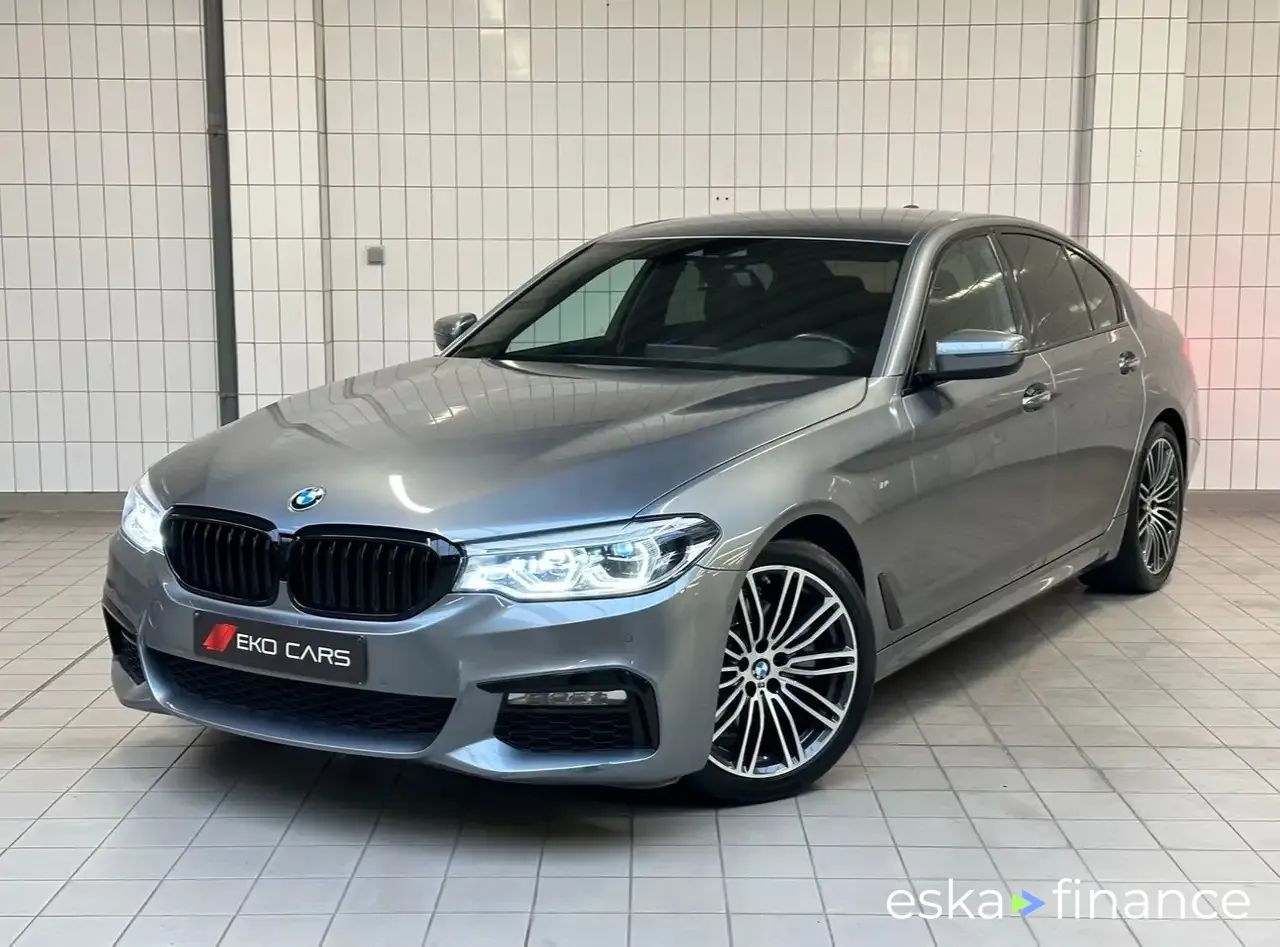 Lízing Sedan BMW 520 2017