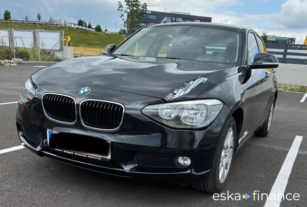 Lízing Hatchback BMW 116 2011