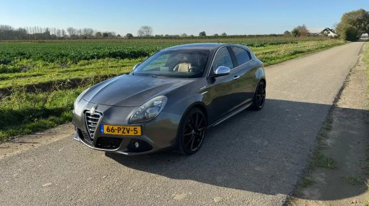 Alfa Romeo Giulietta 2011